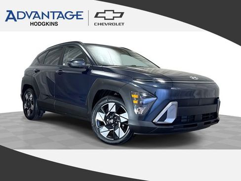 Used 2025 Hyundai Kona SEL image 1