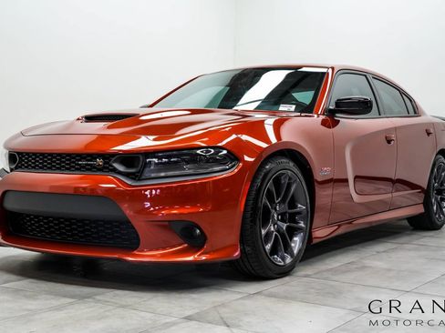 Used 2023 Dodge Charger Scat Pack w/ Plus Group RWD image 1