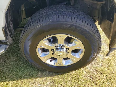 Used 2024 RAM 2500 Big Horn image 6