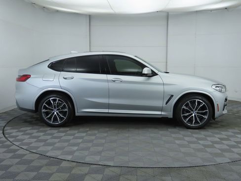 Used 2021 BMW X4 xDrive30i w/ M Sport Package image 4