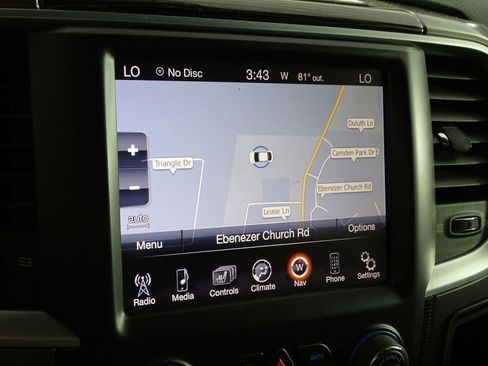 Used 2015 RAM 1500 Laramie Limited image 8