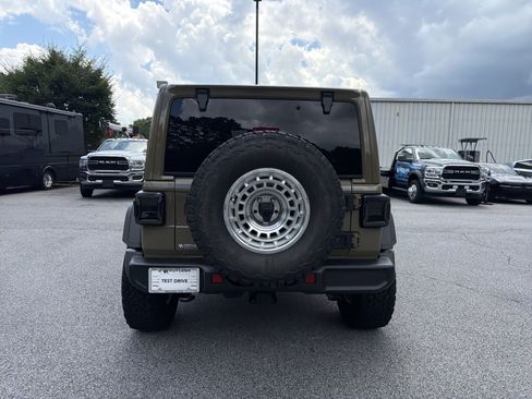 Used 2026 Jeep Wrangler Unlimited Sport AWD/4WD image 7