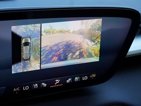 New 2026 Buick Enclave Avenir w/ Super Cruise Package image 14