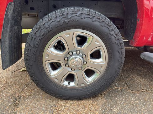 Used 2018 RAM 2500 Laramie w/ Off Road Package AWD/4WD image 5