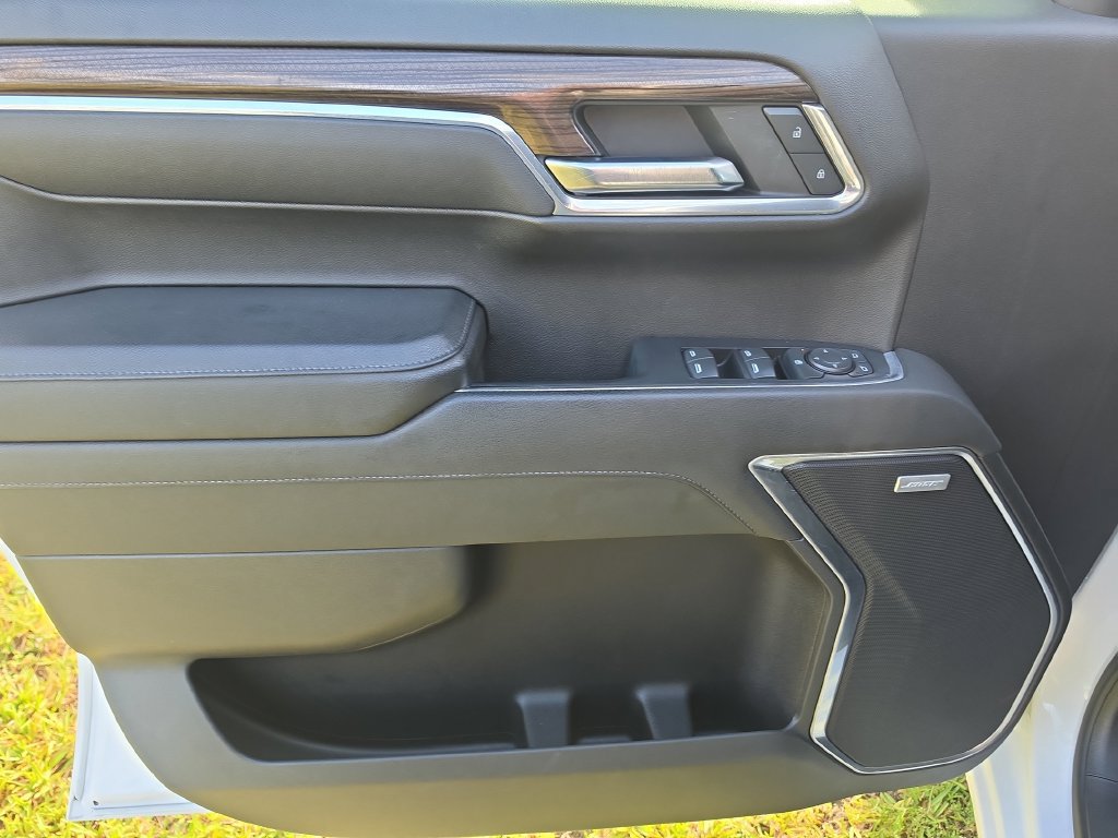 Used 2023 Chevrolet Silverado 1500 RST AWD/4WD image 17