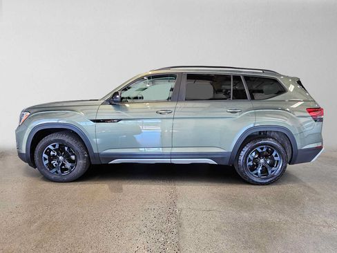 Used 2026 Volkswagen Atlas Peak Edition AWD/4WD image 6