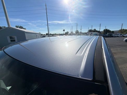 Used 2023 RAM 1500 Laramie AWD/4WD image 17