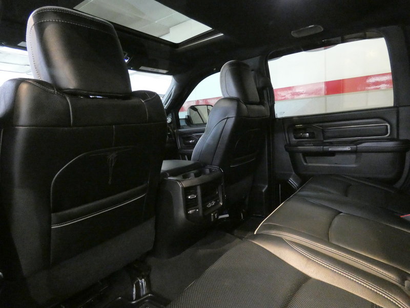 Used 2022 RAM 3500 Limited AWD/4WD image 28