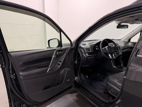 Used 2018 Subaru Forester 2.0XT Touring image 3