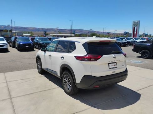 Used 2021 Nissan Rogue S AWD/4WD image 7