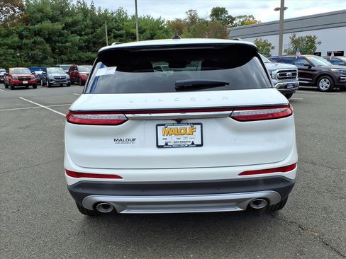 New 2026 Lincoln Corsair Premiere w/ Rear Removable Package Tray image 5