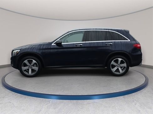 Used 2019 Mercedes-Benz GLC 300 4MATIC image 9