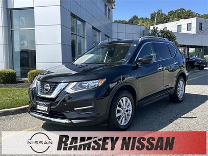 Certified 2018 Nissan Rogue SV w/ Premium Package
