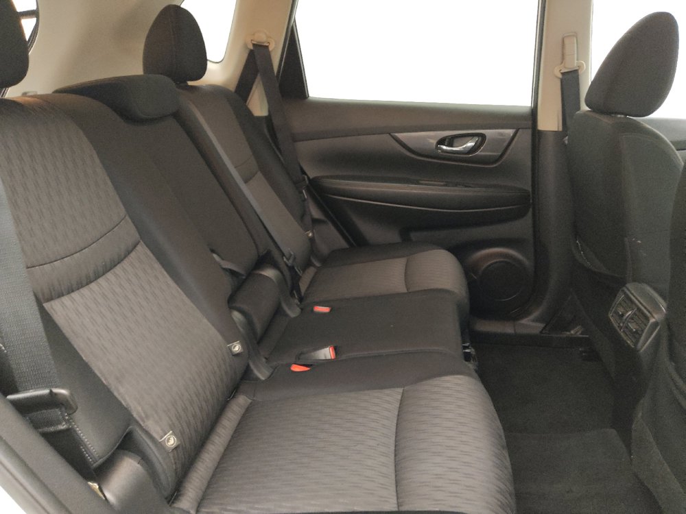 Used 2020 Nissan Rogue SV AWD/4WD image 19