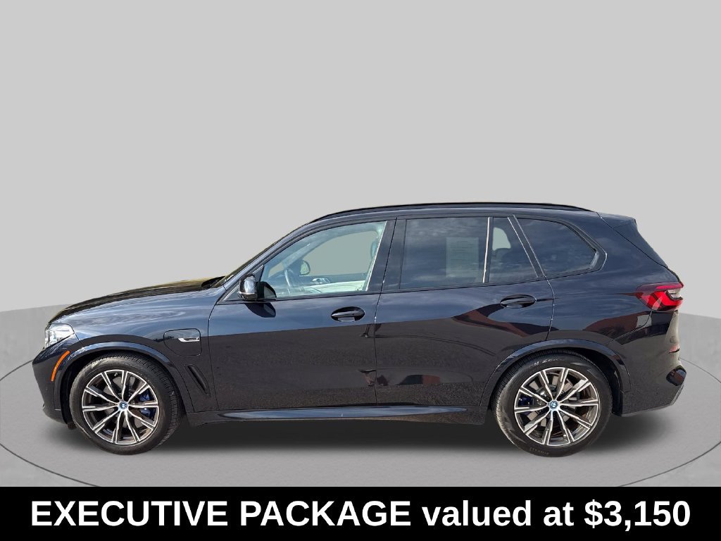 Used 2023 BMW X5 xDrive45e w/ Executive Package AWD/4WD image 2