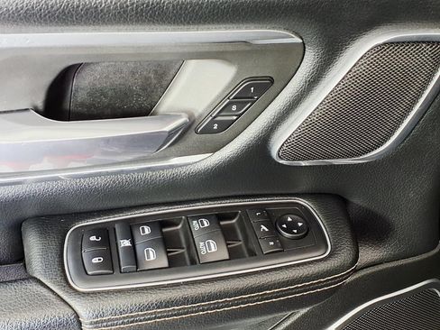 Used 2020 RAM 1500 Laramie AWD/4WD image 14