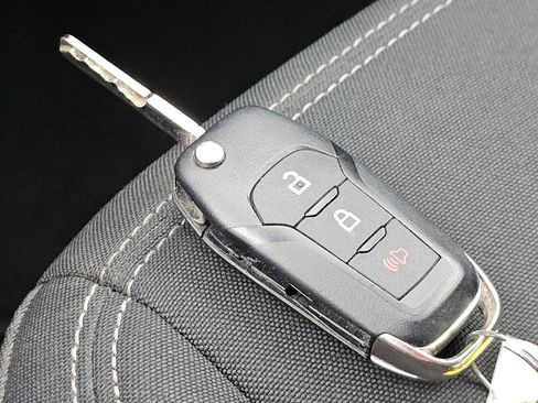 Certified 2019 Ford Ranger XLT w/ Equipment Group 301A Mid image 31