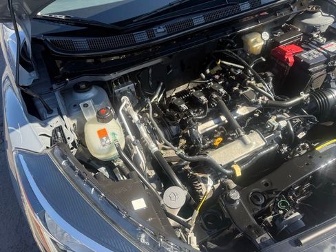 Used 2021 Nissan Kicks SV FWD image 48