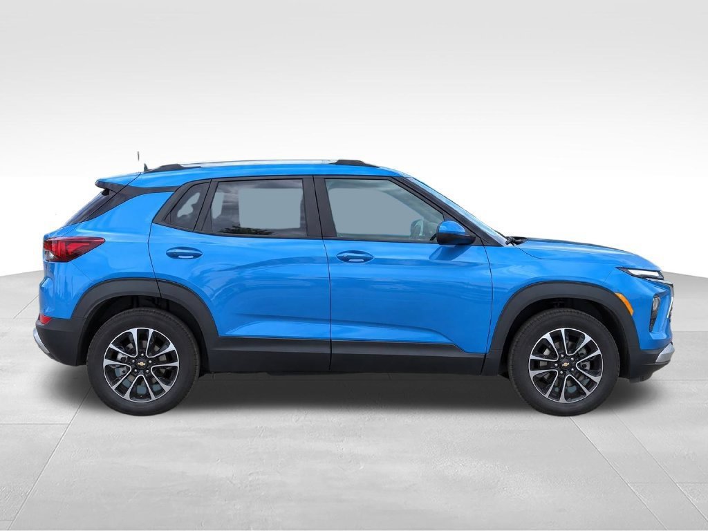 New 2026 Chevrolet TrailBlazer LT w/ Convenience Package AWD/4WD image 8