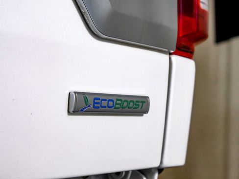 Used 2018 Ford F150 Platinum w/ Equipment Group 701A Luxury image 48