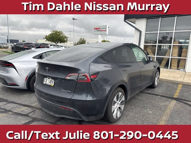Used 2024 Tesla Model Y Long Range AWD/4WD image 18