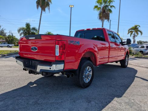 Used 2019 Ford F250 Lariat w/ Chrome Package AWD/4WD image 4