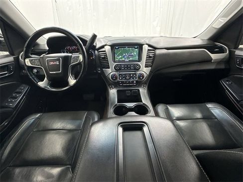 Used 2019 GMC Yukon XL SLT image 21