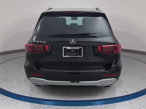 Certified 2026 Mercedes-Benz GLB 250 image 6