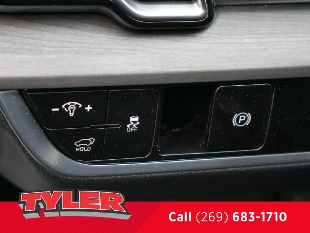 Used 2024 Kia Sportage X-Line w/ X-Line Premium Package AWD/4WD image 24