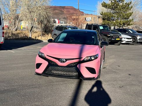 Used 2023 Toyota Camry XSE image 8