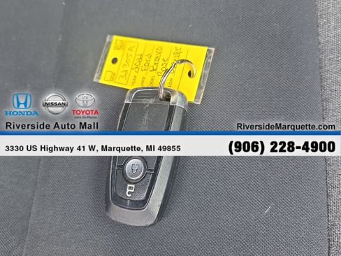 Used 2022 Ford Bronco 2-Door AWD/4WD image 25