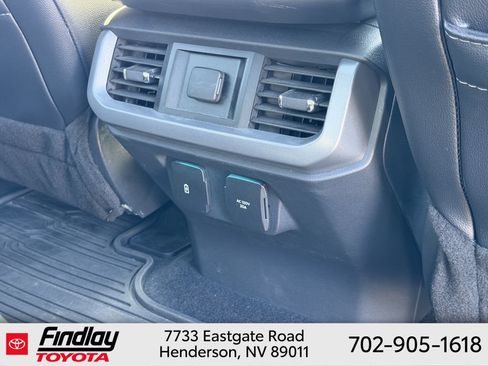 Used 2023 Ford F150 Lariat w/ Max Trailer Tow Package AWD/4WD image 14