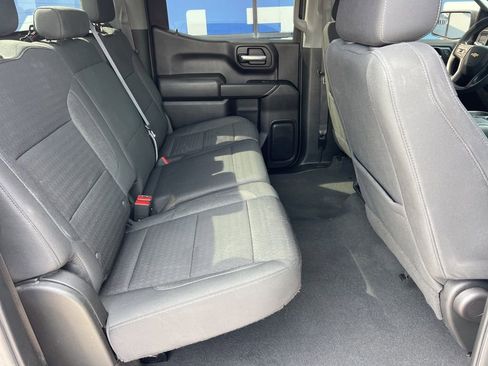 Used 2022 Chevrolet Silverado 1500 Custom image 14