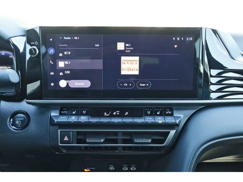 Used 2025 Toyota Camry XSE w/ Premium Package image 22