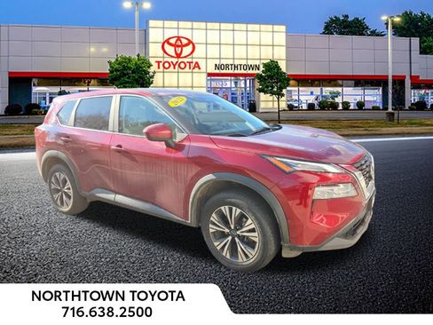 Used 2023 Nissan Rogue SV image 1