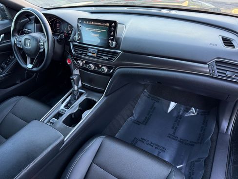 Used 2018 Honda Accord Sport image 62