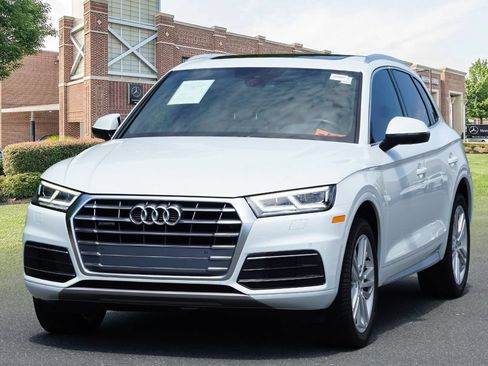 Used 2019 Audi Q5 2.0T Premium Plus AWD/4WD image 4