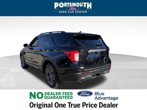 Certified 2022 Ford Explorer XLT w/ Equipment Group 202A image 28