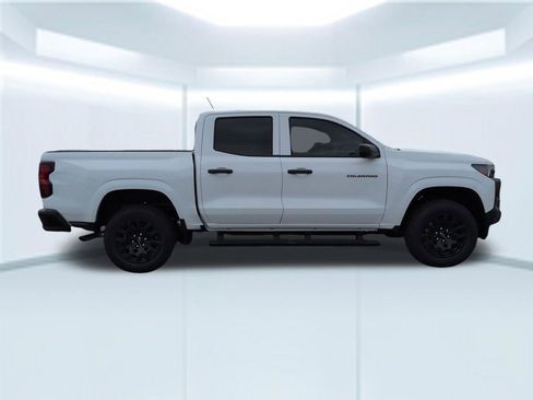 New 2026 Chevrolet Colorado W/T w/ WT Custom Package RWD image 7