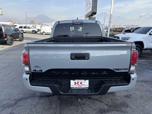 Used 2017 Toyota Tacoma TRD Pro image 7