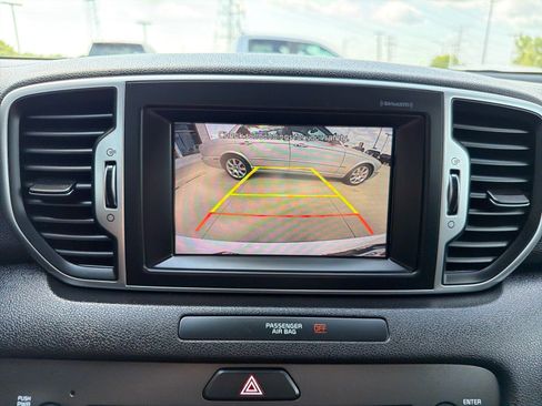 Used 2017 Kia Sportage LX w/ LX Popular Package FWD image 17