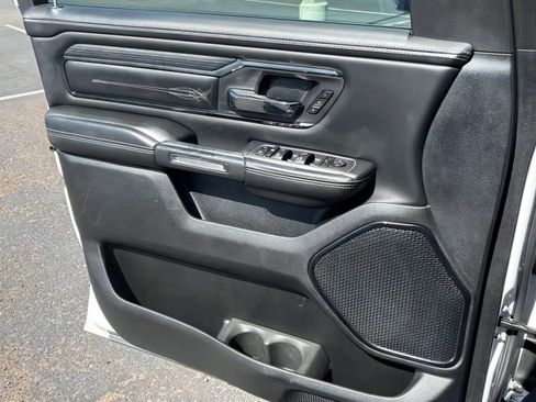 Used 2022 RAM 1500 Limited AWD/4WD image 11