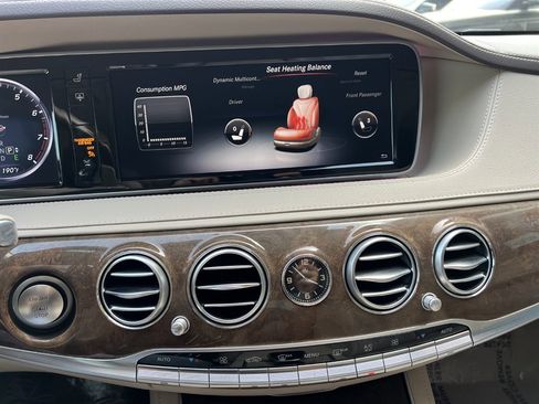 Used 2015 Mercedes-Benz S 550 Sedan image 28