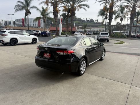 Certified 2026 Toyota Corolla LE image 5