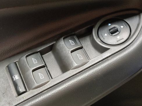 Used 2019 Ford Escape S FWD image 27