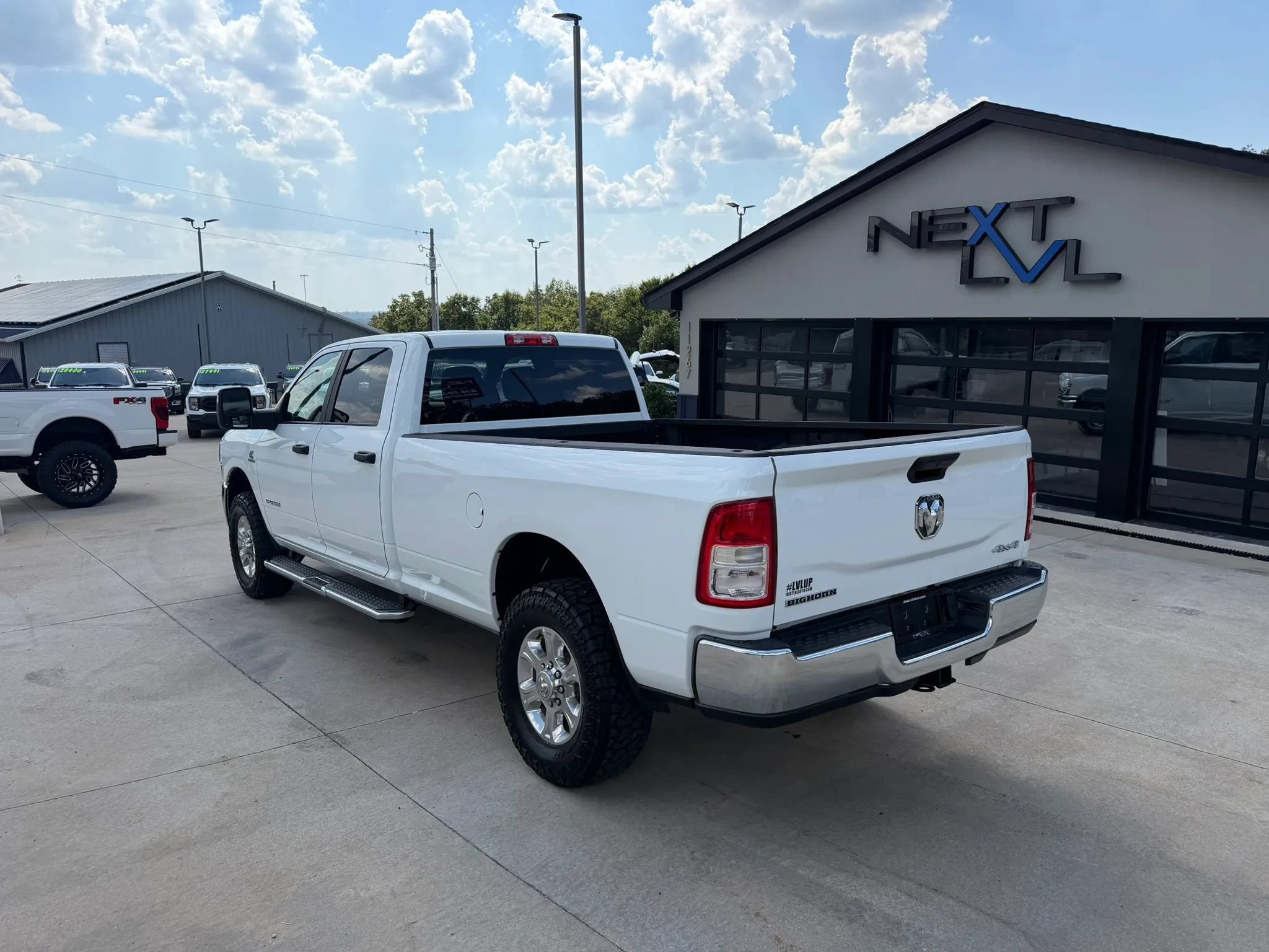 Used 2024 RAM 2500 Big Horn AWD/4WD image 7