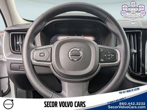 Certified 2024 Volvo XC60 B5 Core w/ Protection Package Premier AWD/4WD image 19