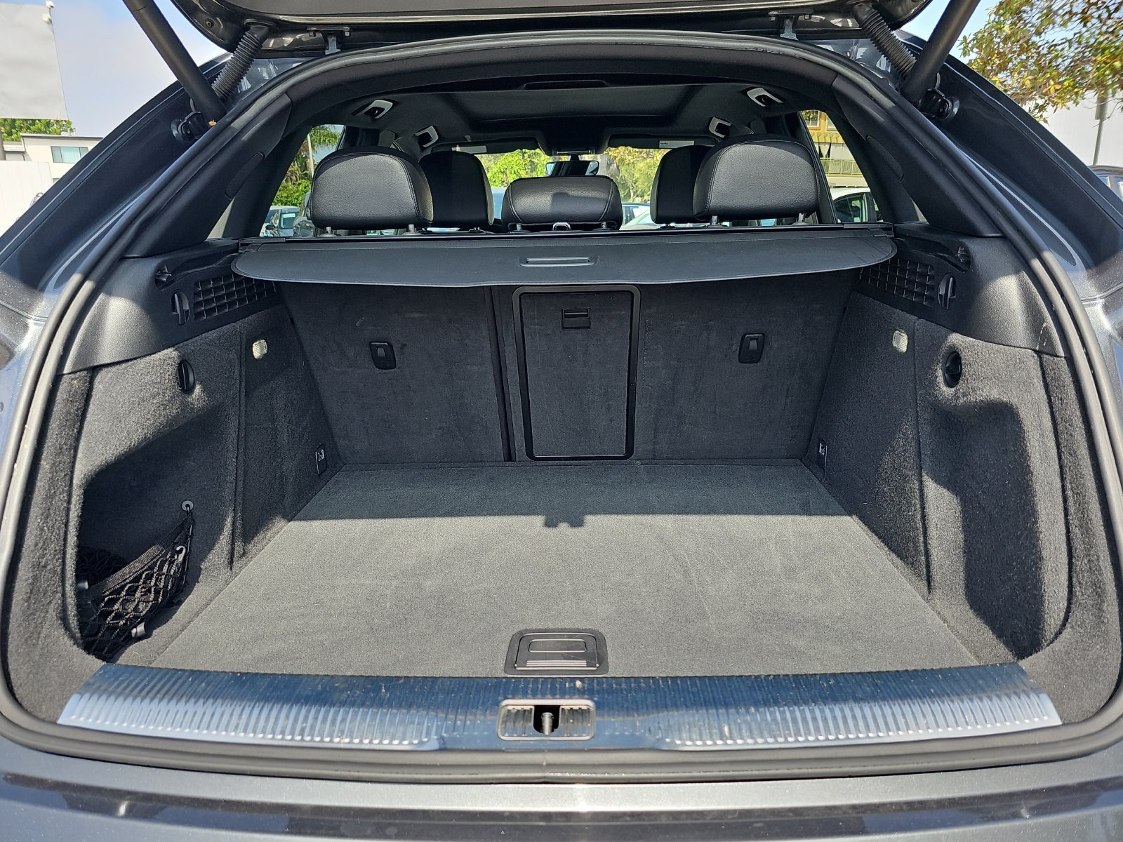 Used 2018 Audi Q3 2.0T Premium Plus AWD/4WD image 12