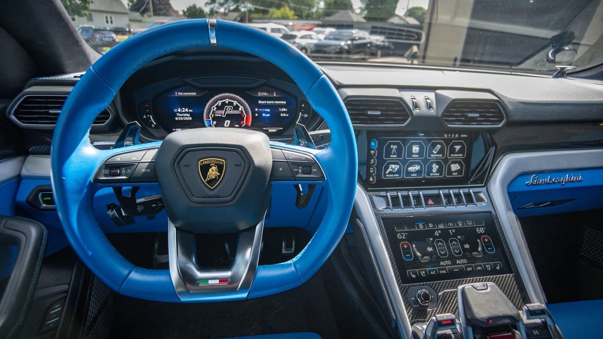 Used 2021 Lamborghini Urus AWD/4WD image 24