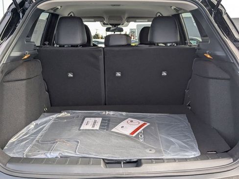 New 2026 Nissan Kicks SR w/ Cold Weather Package image 19